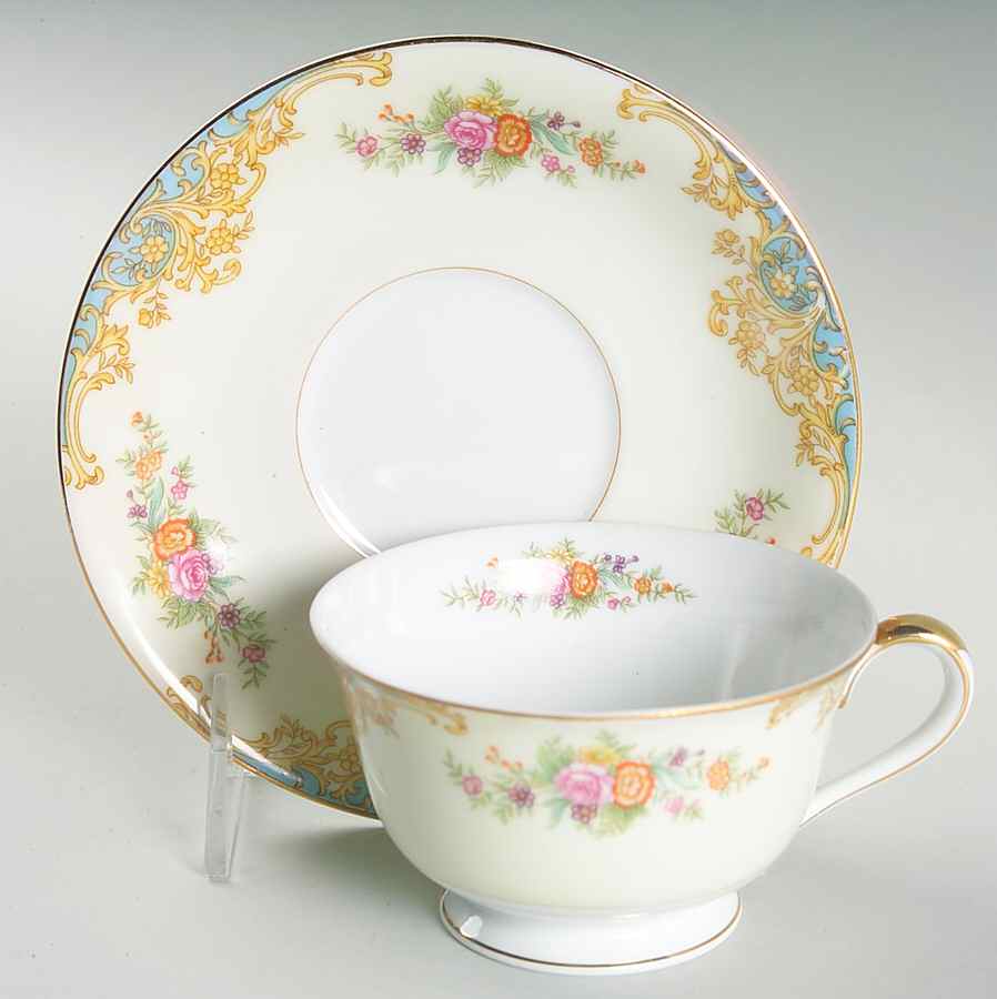 N76 Footed Cup & Saucer Set by Noritake-1