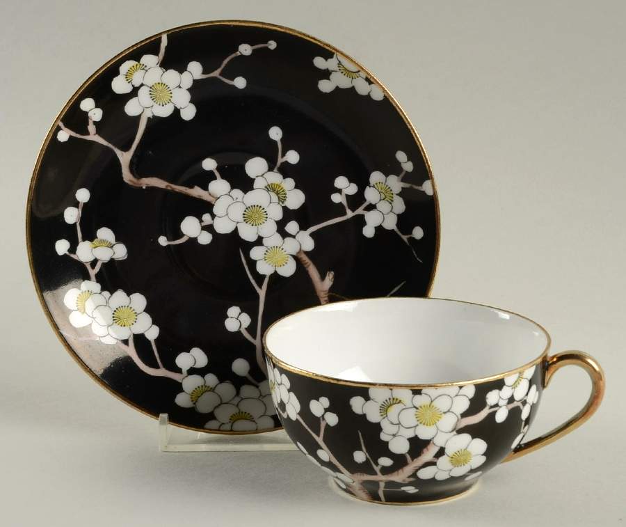 N772 Black Flat Cup & Saucer Set by Noritake-1