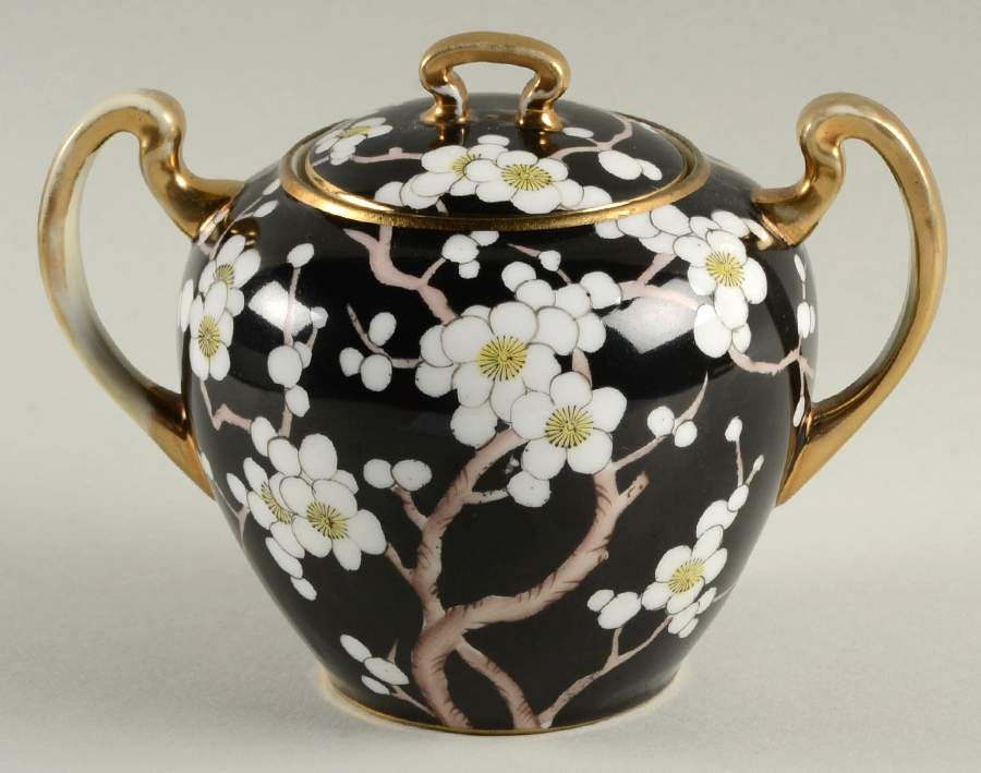 N772 Black Sugar Bowl & Lid by Noritake-1
