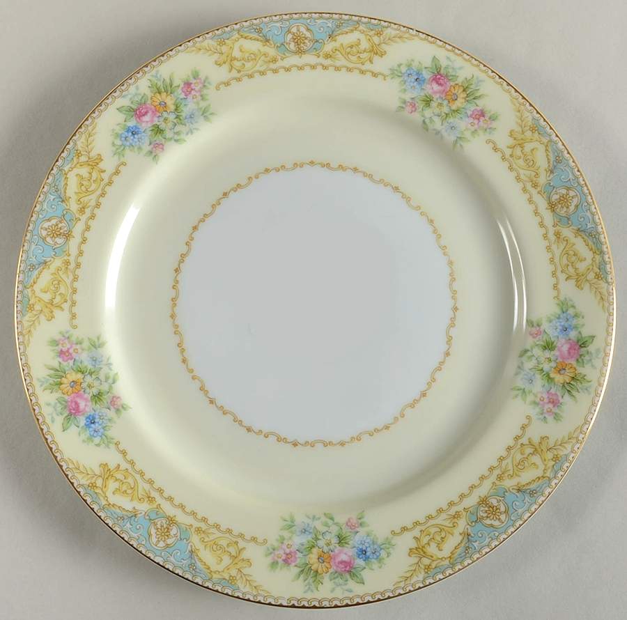 N774 Dinner Plate by Noritake-1