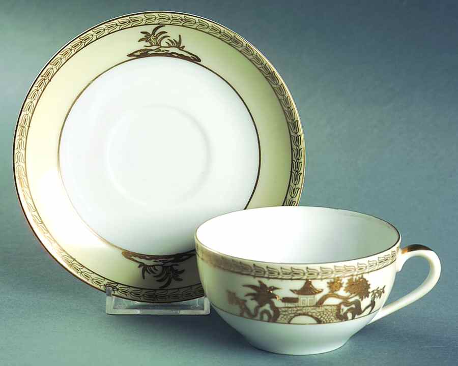 N780 Flat Cup & Saucer Set by Noritake-1