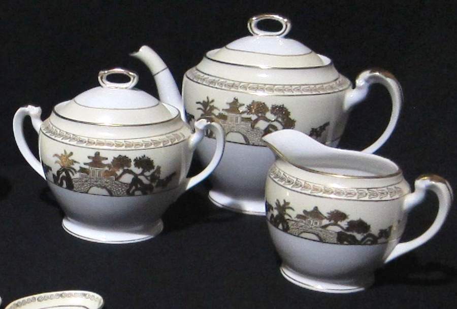 N780 Teapot & Lid by Noritake-1