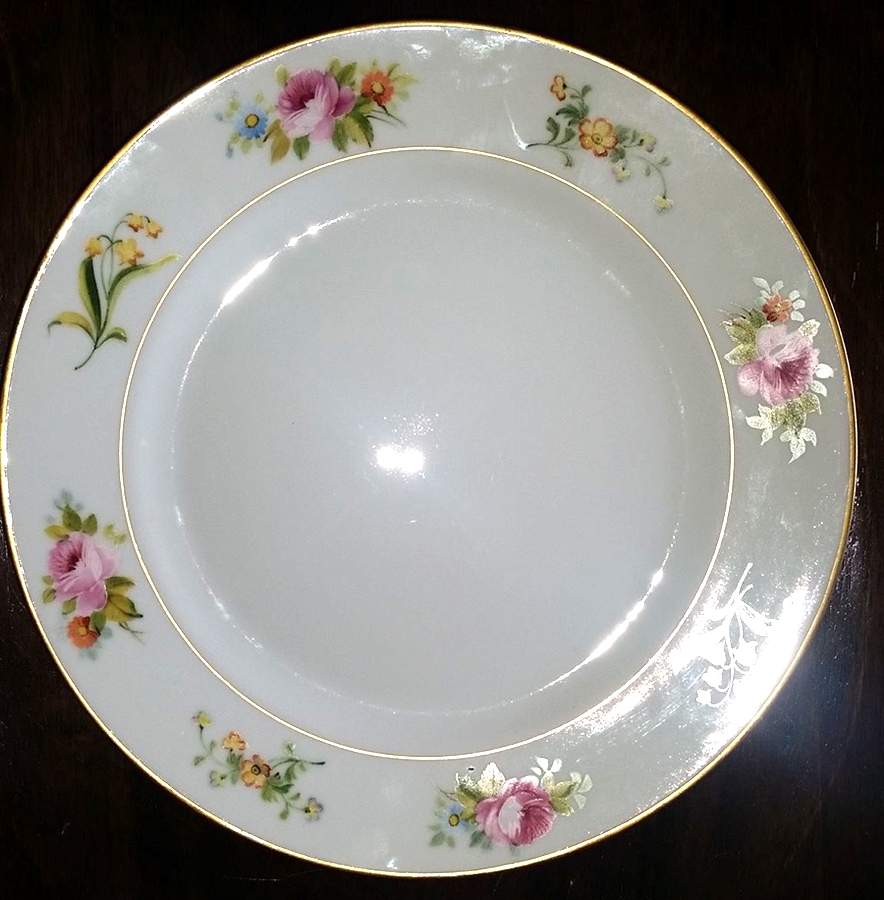 N784 Dinner Plate by Noritake-1