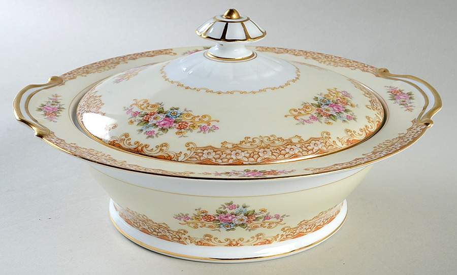 N79 Round Covered Vegetable by Noritake-1