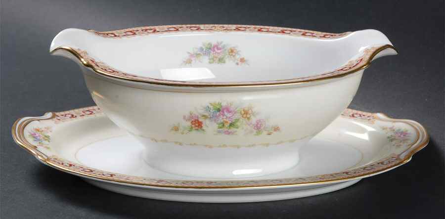 N8 Gravy Boat with Attached Underplate by Noritake-1