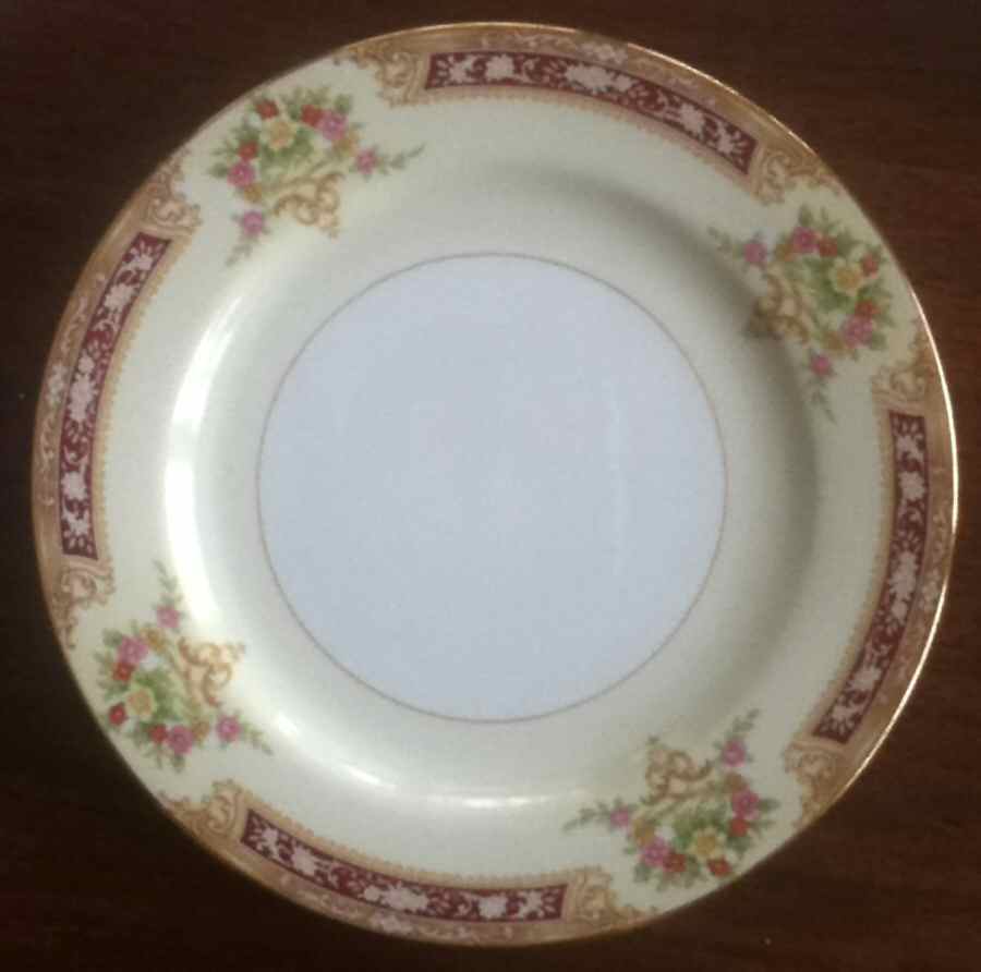 N804 Dinner Plate by Noritake-1