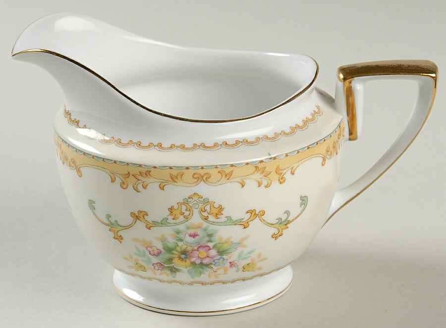 N82 Creamer by Noritake-1