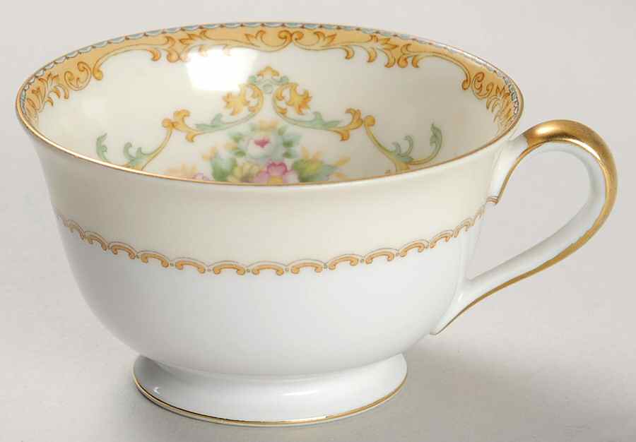 N82 Footed Cup by Noritake-1