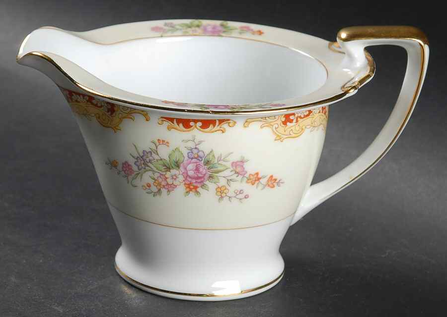 N834 Creamer by Noritake-1