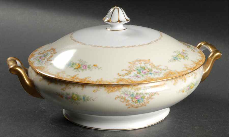 N848 Round Covered Vegetable by Noritake-1