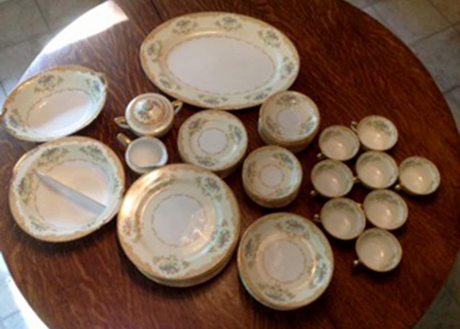 N86 Round Divided Vegetable Bowl by Noritake-1