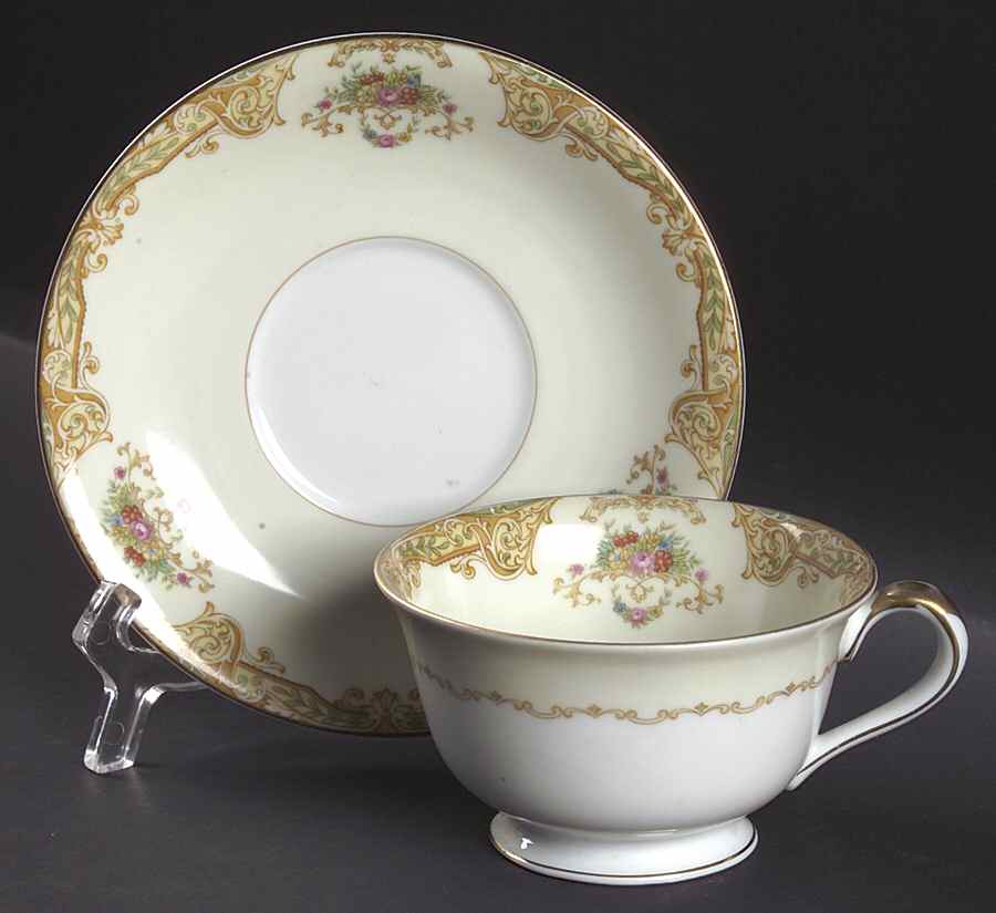 N87 Footed Cup & Saucer Set by Noritake-1