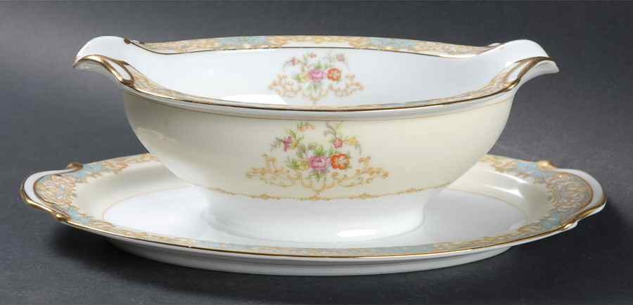 N89 Gravy Boat with Attached Underplate by Noritake-1