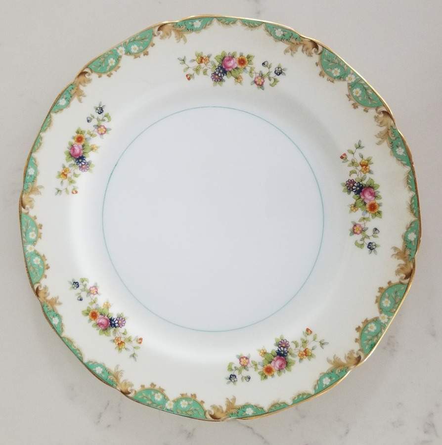 N897 Dinner Plate by Noritake-1