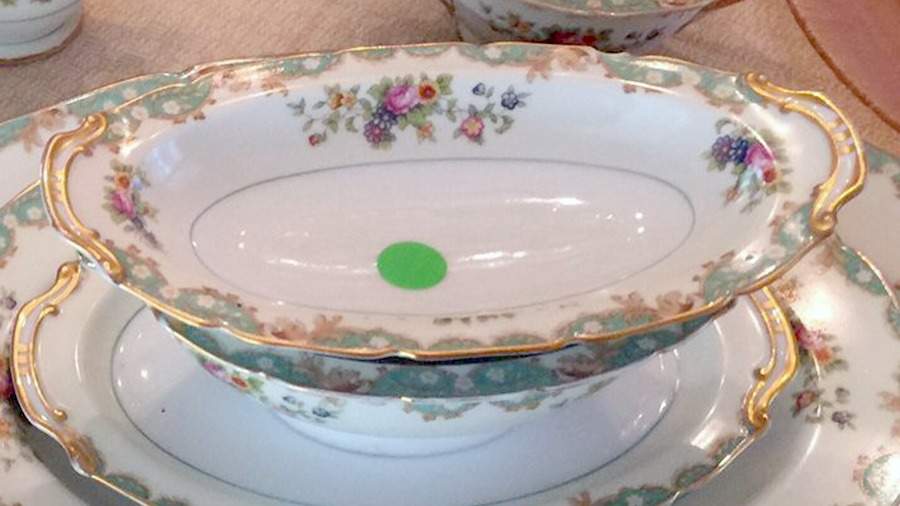 N897 9" Oval Vegetable Bowl by Noritake-1