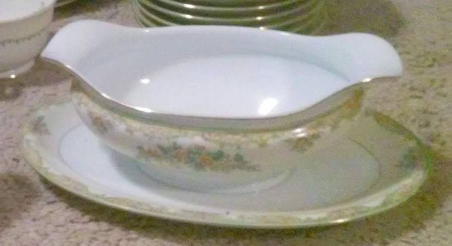 N97 Gravy Boat with Attached Underplate by Noritake-1