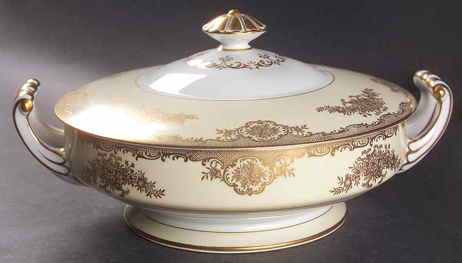 Nadine Round Covered Vegetable by Noritake-1