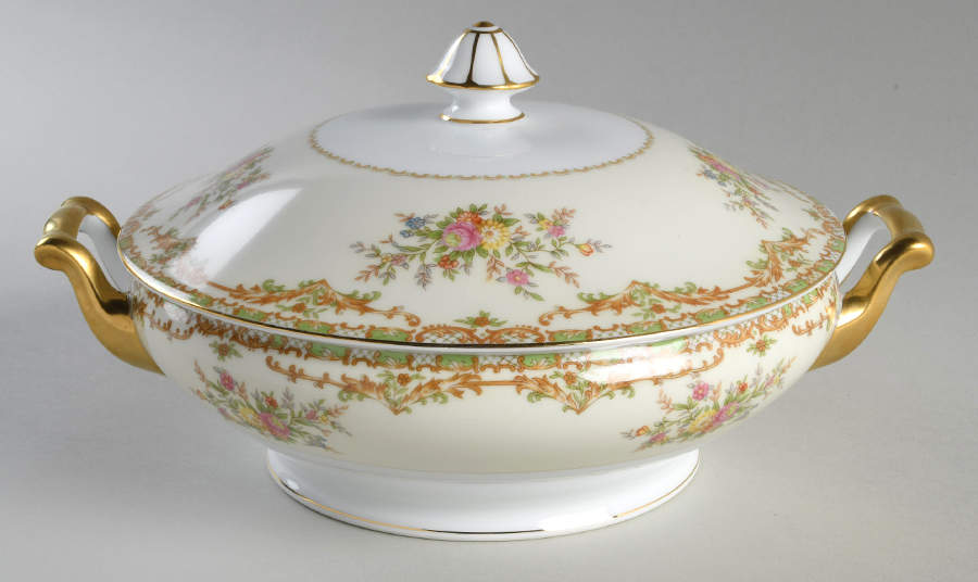 Nanarosa Round Covered Vegetable by Noritake-1