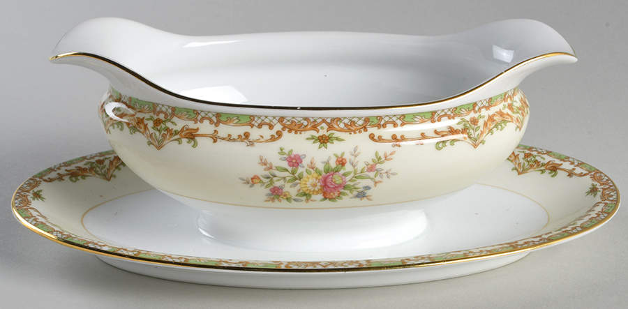 Nanarosa Gravy Boat with Attached Underplate by Noritake-1