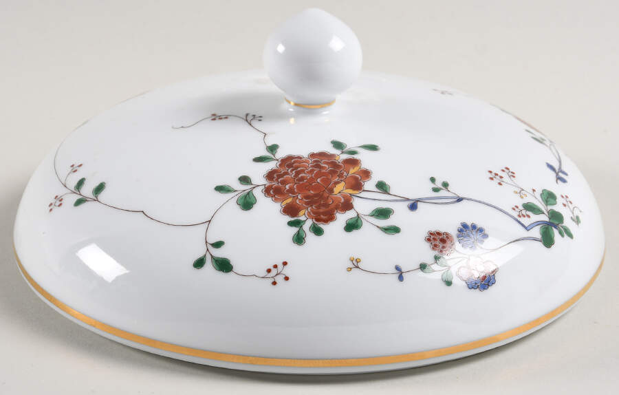Nanking Lid for Round Vegetable by Noritake-1
