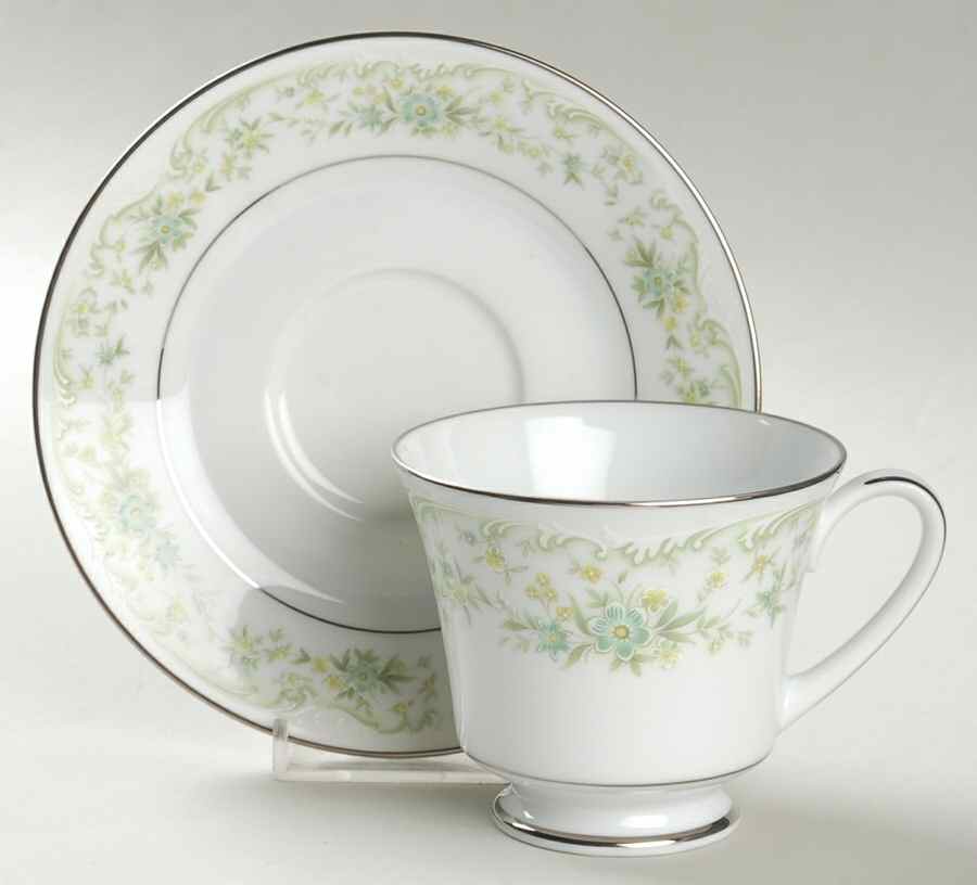 Nantes Footed Cup & Saucer Set by Noritake-1
