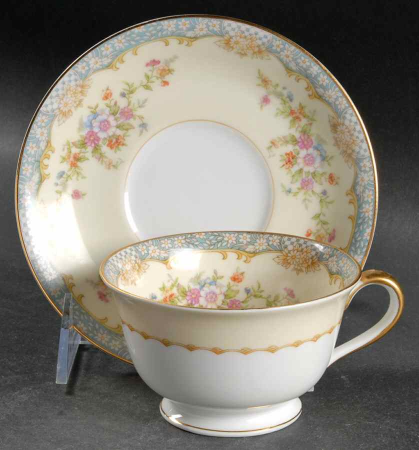 Naomi Footed Cup & Saucer Set by Noritake-1