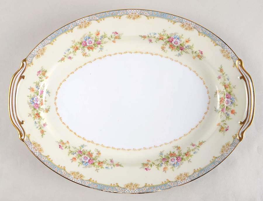 Naomi 13" Oval Serving Platter by Noritake-1