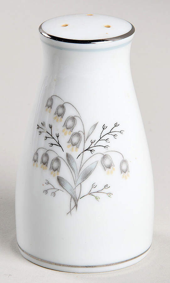 Natalie Salt Shaker by Noritake-1