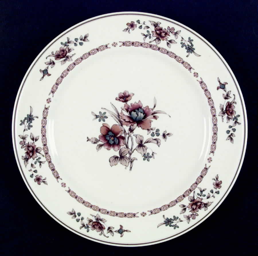 New Castle Dinner Plate by Noritake-1