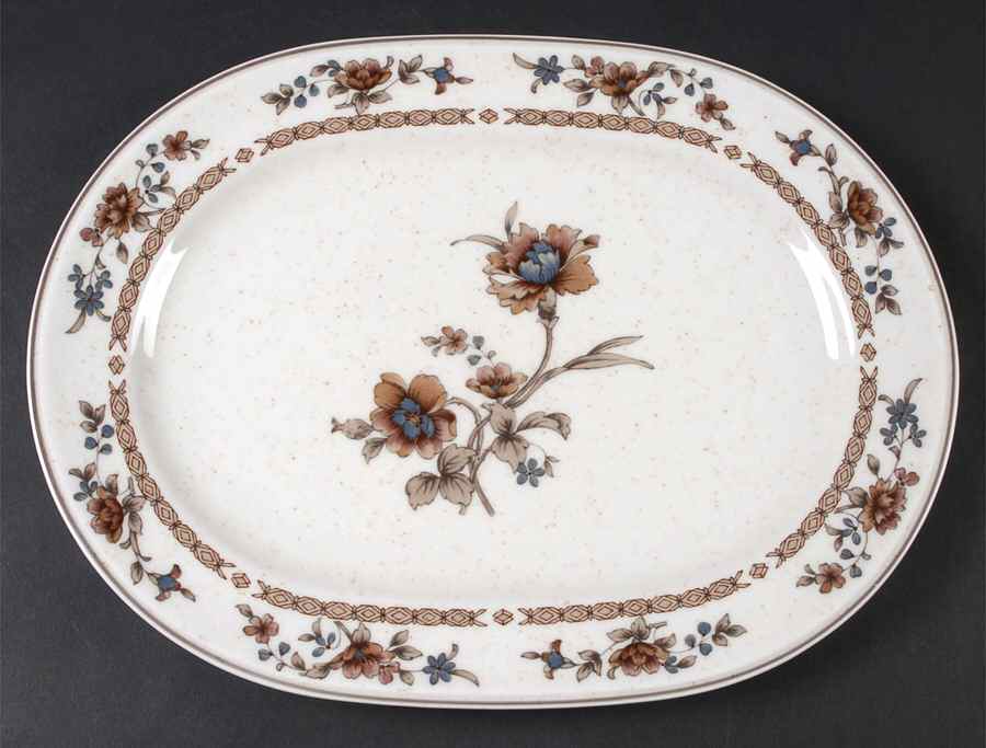 New Castle 13" Oval Serving Platter by Noritake-1
