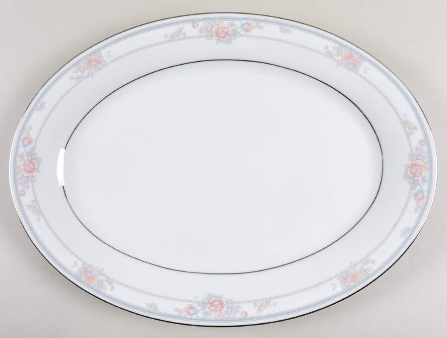 Newbury 16" Oval Serving Platter by Noritake-1