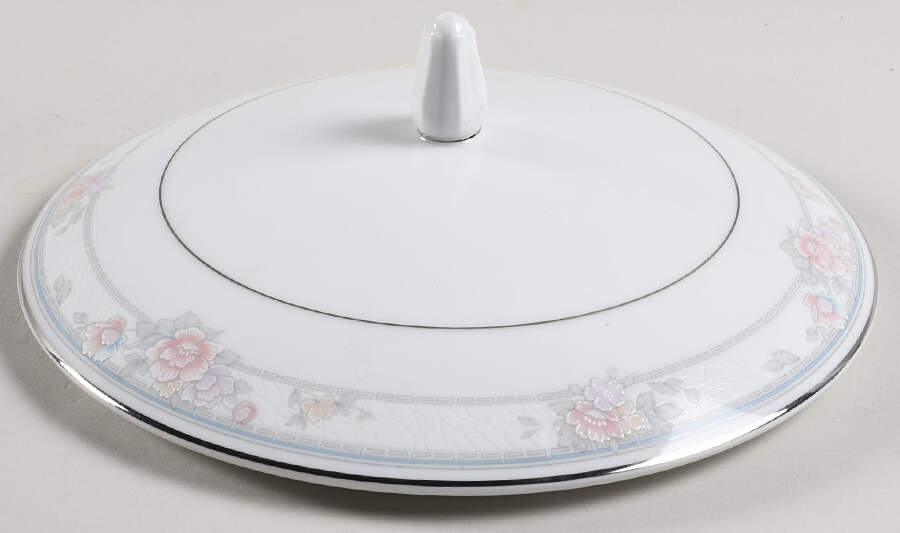 Newbury Lid for Round Vegetable by Noritake-1