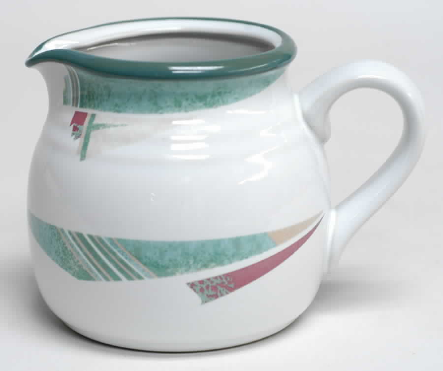 New West Creamer by Noritake-1