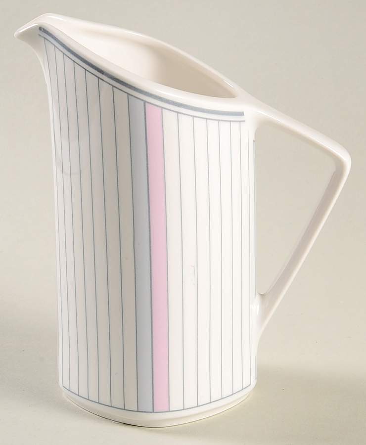 The New Yorker Creamer by Noritake-1