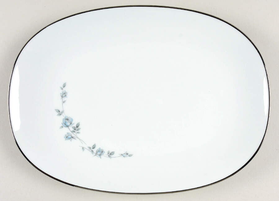 Nicolette 11" Oval Serving Platter by Noritake-1