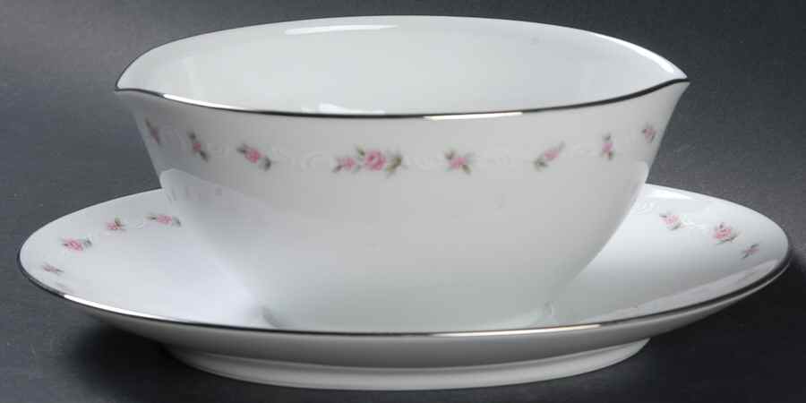 Nicosia Gravy Boat with Attached Underplate by Noritake-1