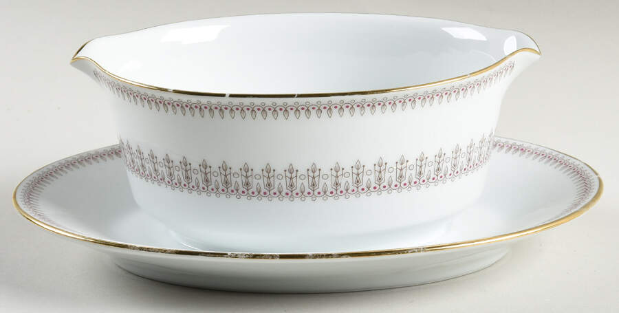 Nina Gravy Boat with Attached Underplate by Noritake-1