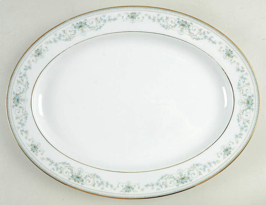Noble 16" Oval Serving Platter by Noritake-1