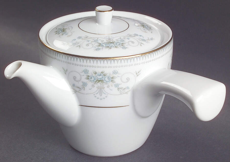Noble Mini Teapot & Lid by Noritake-1