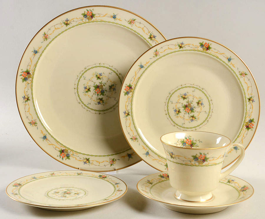 Normandy 5 Piece Place Setting by Noritake-1