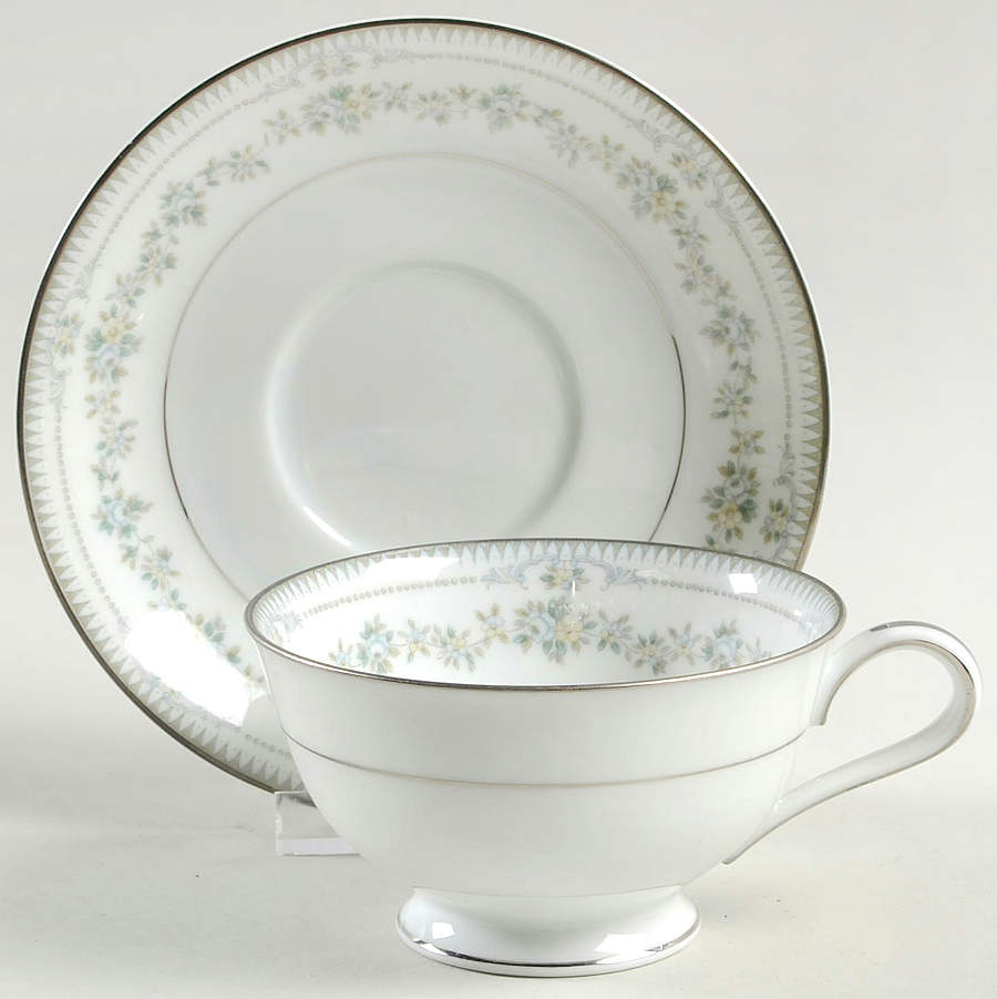 Norwood Footed Cup & Saucer Set by Noritake-1