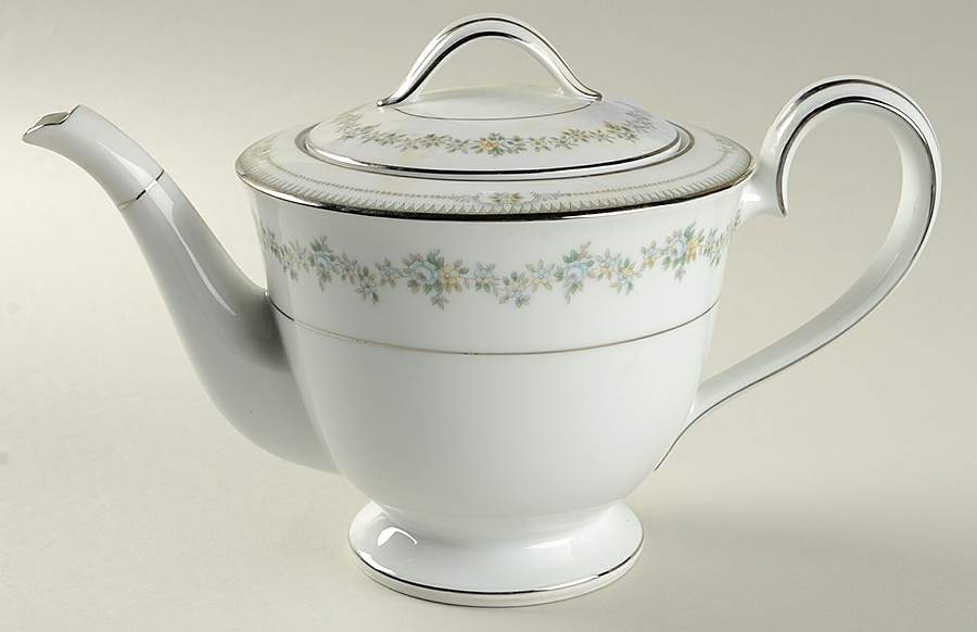 Norwood Teapot & Lid by Noritake-1