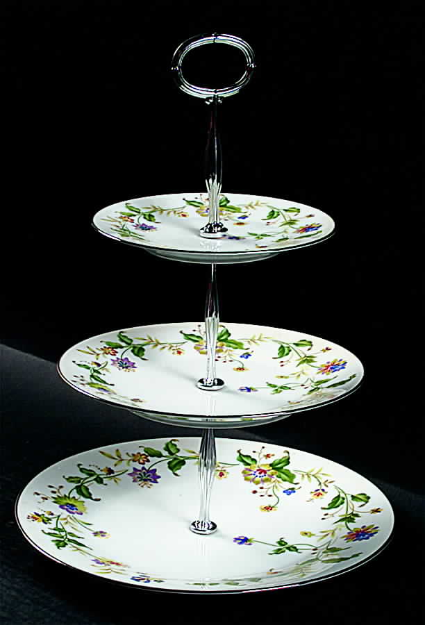 Nouveau 13 7/8"-14 1/4" 3-Tiered Serving Tray(DP,SP,BB) HC by Noritake-1
