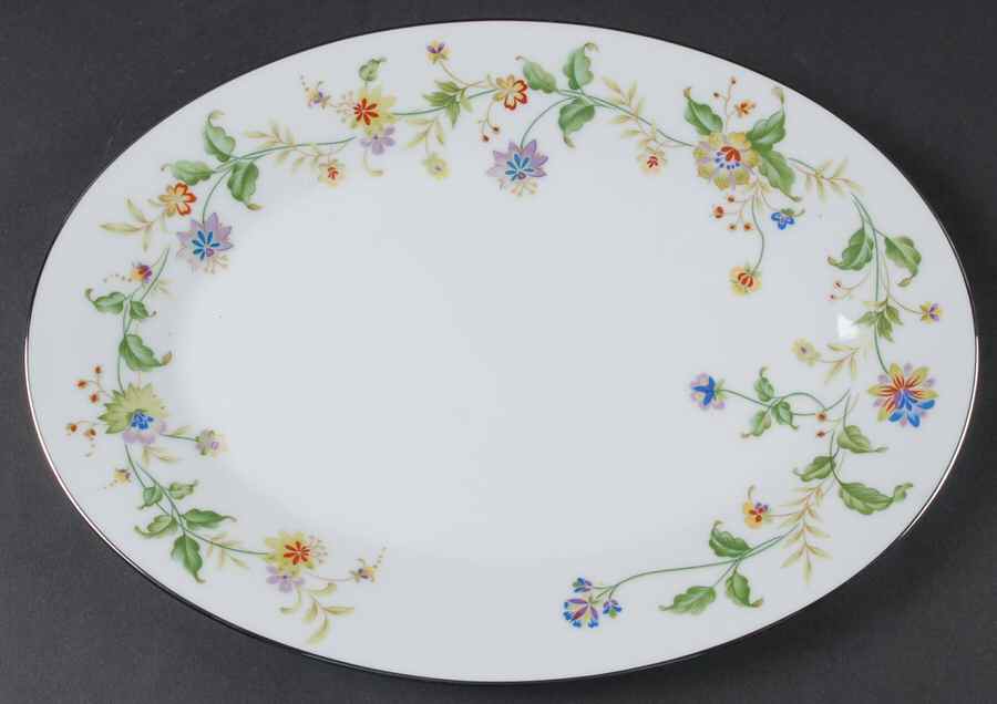 Nouveau 12" Oval Serving Platter by Noritake-1