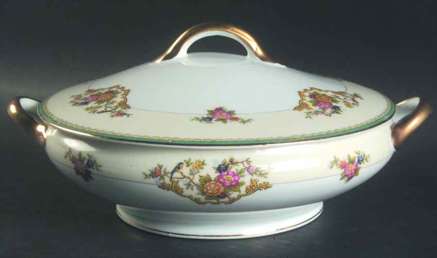 Nouvelle Round Covered Vegetable by Noritake-1