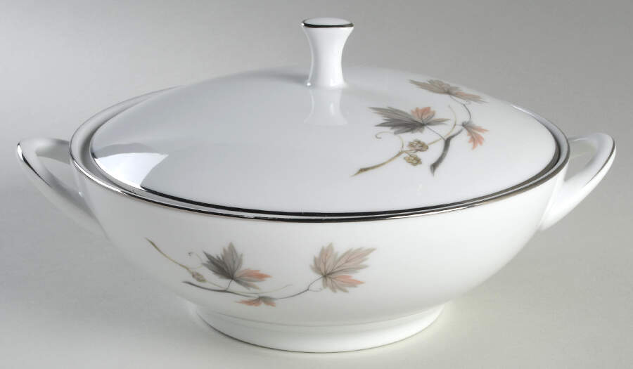Oaklane Round Covered Vegetable by Noritake-1