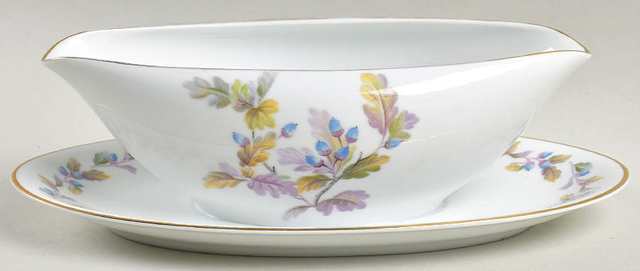 Oakwood Gravy Boat with Attached Underplate by Noritake-1