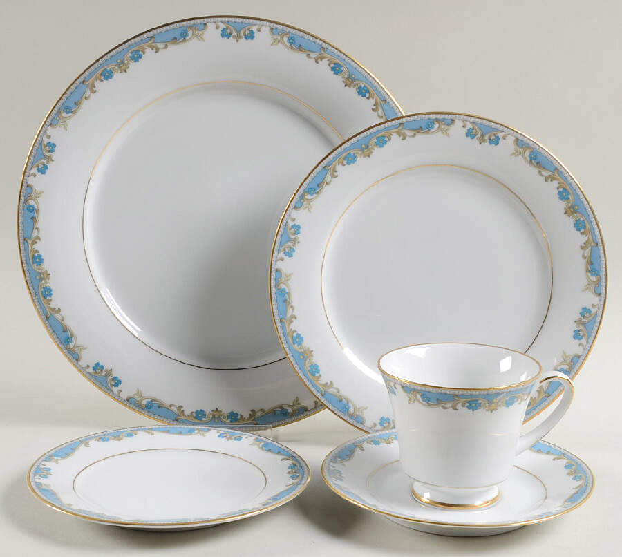 Oberlin 5 Piece Place Setting by Noritake-1