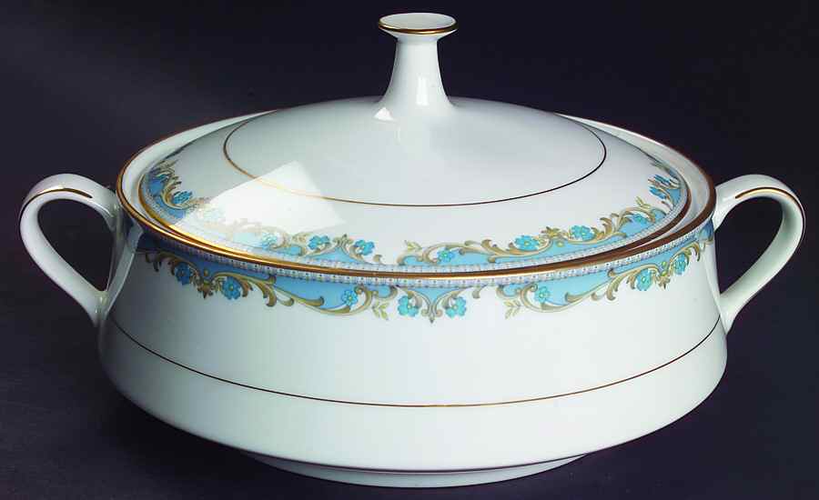 Oberlin Round Covered Vegetable by Noritake-1
