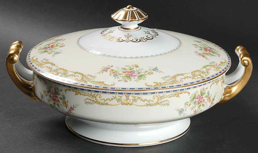 Oberon Round Covered Vegetable by Noritake-1
